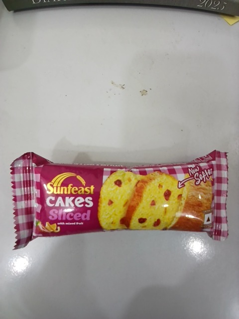 Sunfeast Cakes Sliced with mixed Fruits